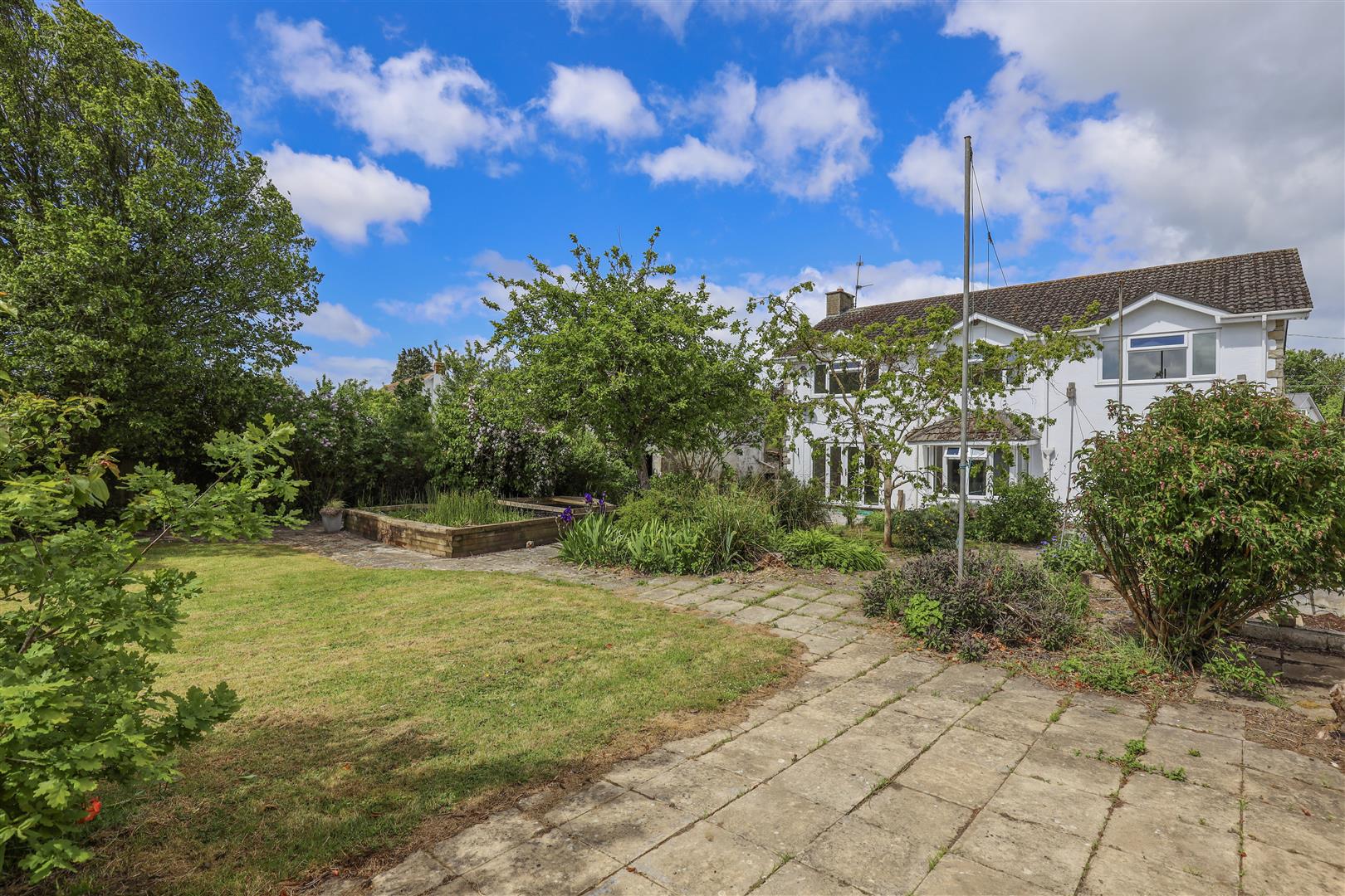Hartlands, Llanbethery, Vale Of Glamorgan, CF62 3AN